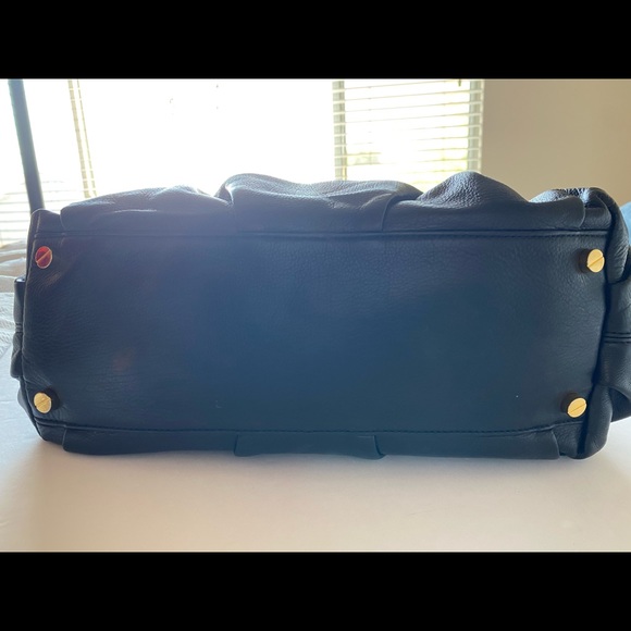 Michael Kors Black Leather Bag with Gold Hardware - Picture 16 of 16